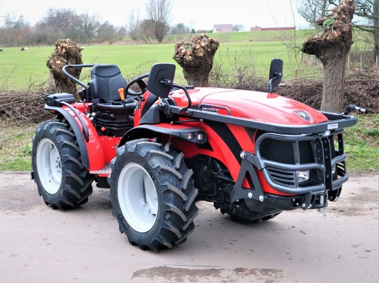 Afbeeldingen van Cararro Kniktractor SN 6800v