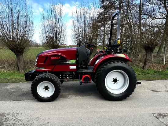 Afbeeldingen van Knegt 404G2E Elektrische Tractor