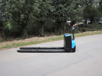 Afbeeldingen van Cesab P220 Elektro Handpallettruck