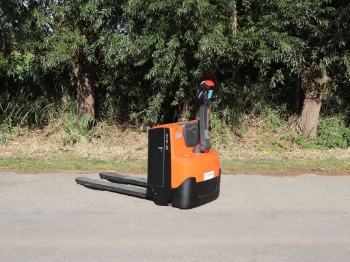 Afbeeldingen van Toyota BT LWE160 Elektro Handpallettruck