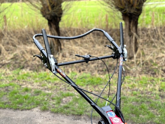 Afbeeldingen van Honda F560 Handtractor (excl. aanbouwdeel)