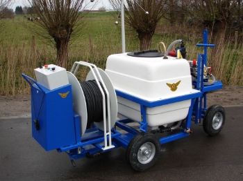 Afbeeldingen van Spuitwagen 400T DW - Plunjerpomp WS102 21 l/min~55bar - WCR Draaibaar