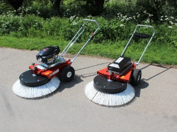 Afbeeldingen van Limpar Radiaal Veegmachine (Benzine Motor)