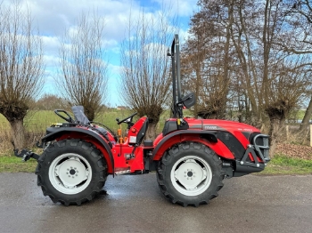 Afbeeldingen van Carraro Kniktractor SX 7800S