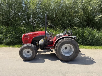Afbeeldingen van Gebruikte tractor McCormick X2.055