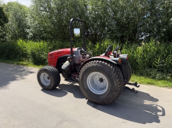 Afbeeldingen van Gebruikte tractor McCormick X2.055