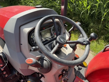 Afbeeldingen van Gebruikte tractor McCormick X2.055