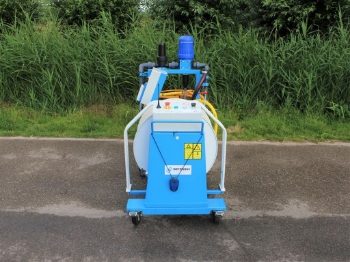 Afbeeldingen van WCR Slanghaspel 335mm Ø3/4" (Dosatron D8RE2+BP & EC Meter)(Opvoerpomp)