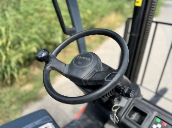 Afbeeldingen van Toyota heftruck 8FBE16T (3 wiel) S/N12904