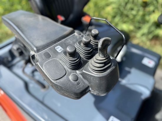 Afbeeldingen van Toyota heftruck 8FBE16T (3 wiel) S/N12904