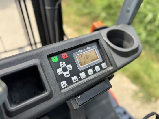 Picture of Forklift Toyota Traigo 8FBMK16T (4 Wheels)