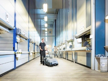 Afbeeldingen van Nilfisk SW750 Veegmachine