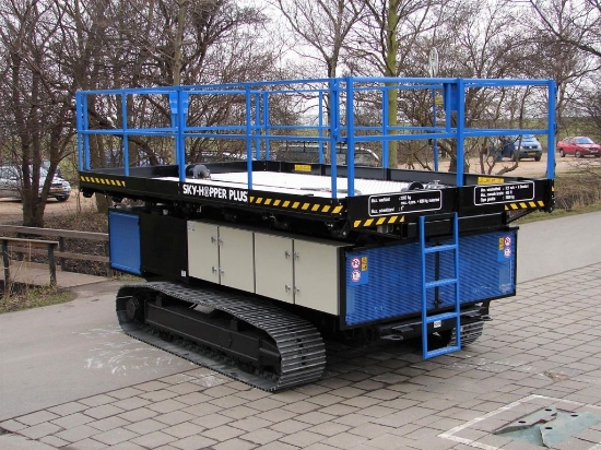 Picture of Sky Hopper Plus Scissor lift