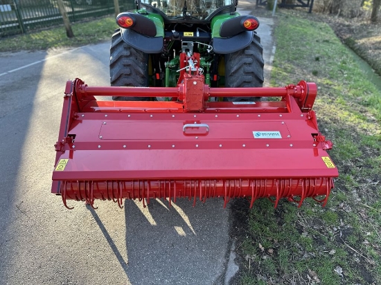 Afbeeldingen van Spitmachine ZS1800 Clipp verkruimelrol