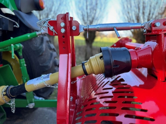 Afbeeldingen van Spitmachine ZS1800 Clipp verkruimelrol