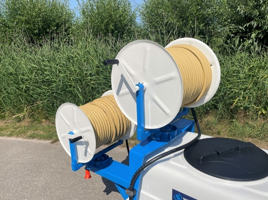 Picture of Spray Cart 400T - Plunger Pump MP63 49l/min~80bar - 2x Hand Reel 450mm