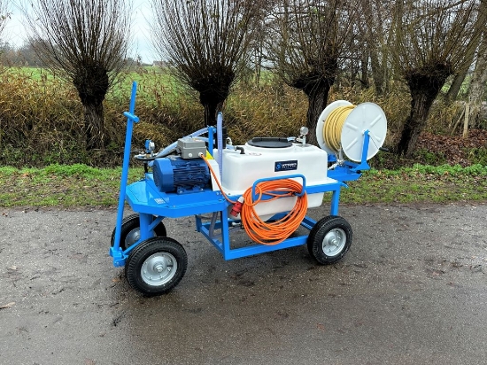 Picture of Spray Cart 200T - Plunger Pump GM40 50l/min~50bar - Hand reel 300mm (Swivable)