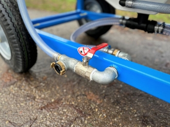 Picture of Spray Cart 200T - Plunger Pump GM40 50l/min~50bar - Hand reel 300mm (Swivable)