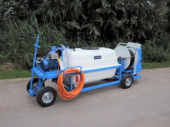 Afbeeldingen van Spuitwagen 600T - Plunjerpomp P63 42l/min~50bar - WCR (Verrijdbaar)