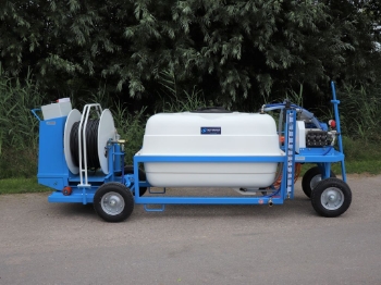 Afbeeldingen van Spuitwagen 600T - Plunjerpomp P63 42l/min~50bar - WCR (Verrijdbaar)