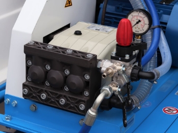Afbeeldingen van Spuitwagen 600T - Plunjerpomp P63 42l/min~50bar - WCR (Verrijdbaar)