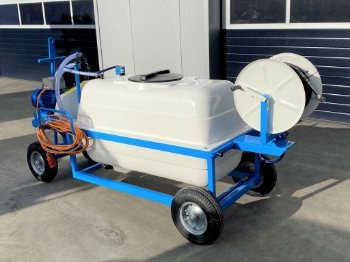 Afbeeldingen van Spuitwagen 600T - Plunjerpomp P63 42l/min~50bar - Handhaspel 300 (Draaibaar)