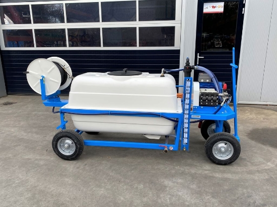 Afbeeldingen van Spuitwagen 600T - Plunjerpomp P63 42l/min~50bar - Handhaspel 300 (Draaibaar)