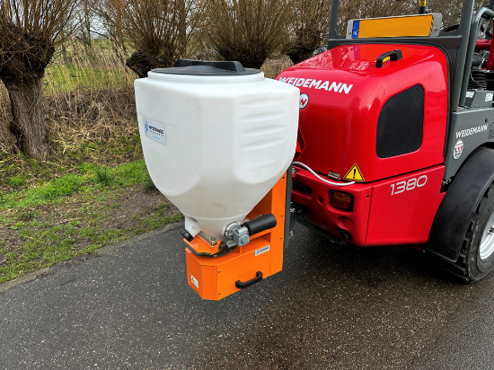 Afbeeldingen van Zoutstrooier 170ltr Comp  Weid