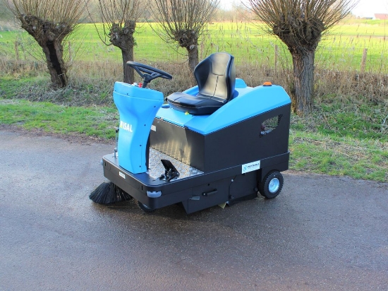 Picture of Isal PB110E Sweeper