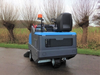 Afbeeldingen van Isal PB115 Veegmachine
