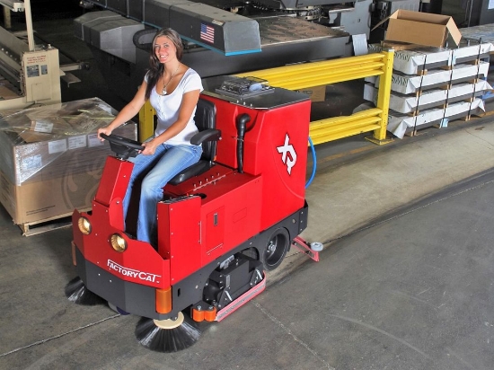 Afbeeldingen van Factory Cat XR Schrobmachine