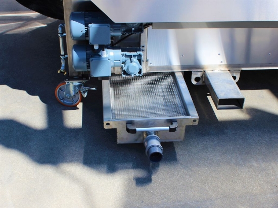 Picture of Transport mat Washer / Cleaner on wheels