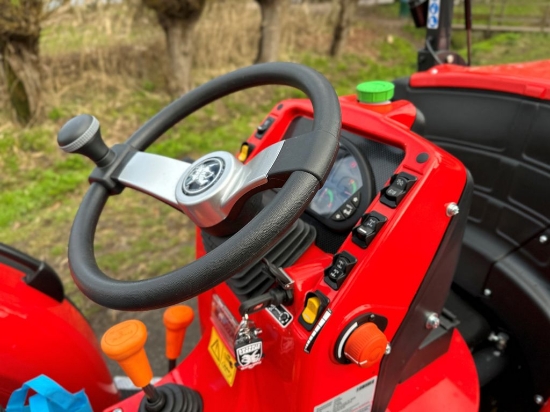 Picture of Carraro Articulated Tractor SX 7800S