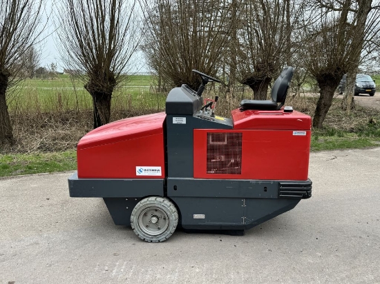 Afbeeldingen van Fiorentini 34 Veegmachine s/n 11940