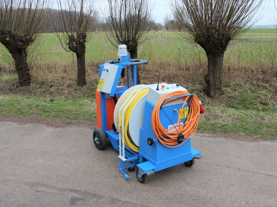 Picture of WCR Hose Reel 330mm Ø¾" (Dosatron D3RE2BPVFP)
(Booster Pump)