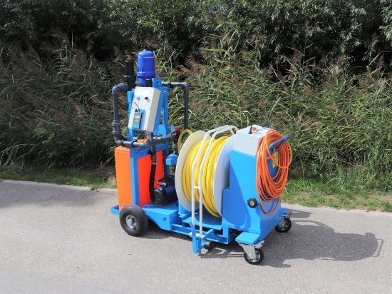 Picture of WCR Hose Reel 335mm Ø3/4" (Dosatron D8RE2+BP & EC Meter)(Booster Pump)