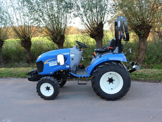 Picture of New Holland Boomer 25 Tractor