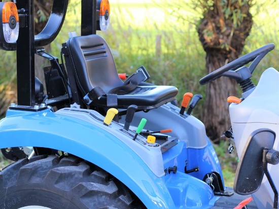 Picture of New Holland Boomer 25 Tractor