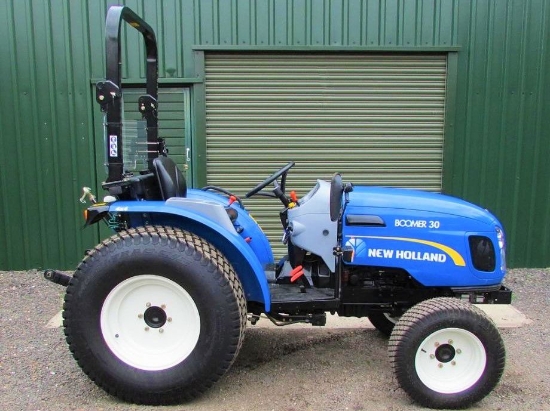 Picture of New Holland Boomer 30 Tractor