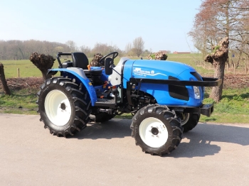 Picture of New Holland Tractor Boomer 55 Gear-Rops