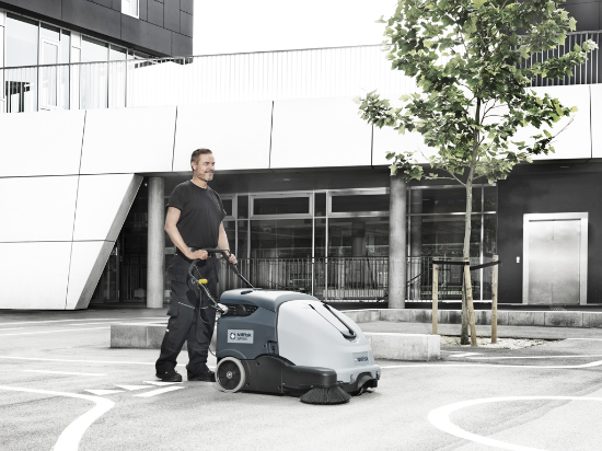 Picture of Nilfisk SW900B Sweeper