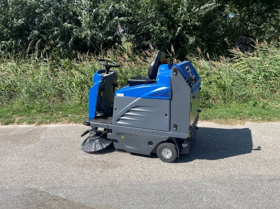 Afbeeldingen van Gansow 128E Veegmachine