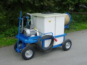 Afbeeldingen van Spuitwagen 600K - Plunjerpomp P63 42l/min~50bar - Handhaspel 300 vast
