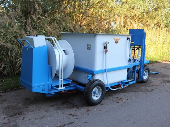 Afbeeldingen van Spuitwagen 1000K - Hydracell Pomp G10 30l/min~70bar - WCR (Draaibaar)