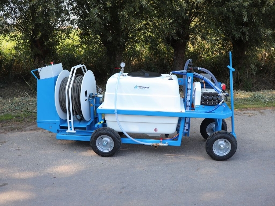 Afbeeldingen van Spuitwagen 400T (smal) - Plunjerpomp P63 42l/min~50bar - WCR (vast)