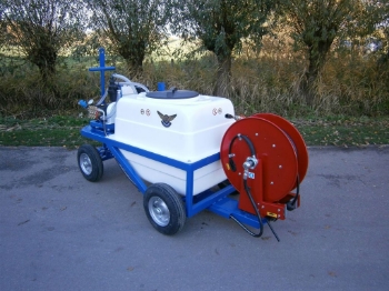 Afbeeldingen van Spuitwagen 400T - Honda GX160 + WS102 21 l/min~55bar - Veerhaspel Draaibaar