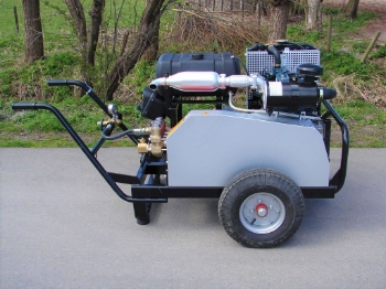Afbeeldingen van Mobiele Diesel Aangedreven Pompset - Speck P45 Plunjerpomp 42l/min~200bar (Kubota- V1505)