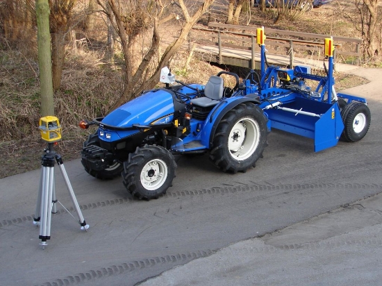 Picture of RW190T Grader (4 Wheels)