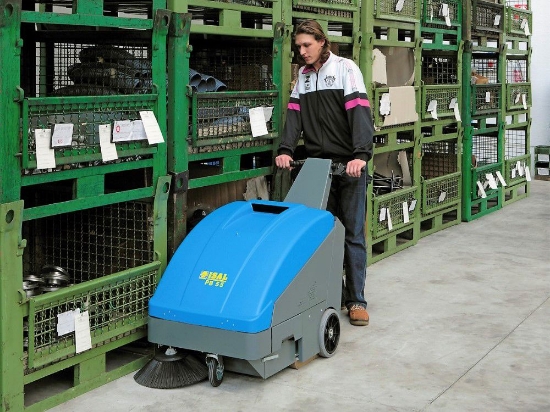 Afbeeldingen van Isal PB55 Veegmachine