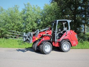 Picture of Weidemann 1390 Deluxe Articulated Loader